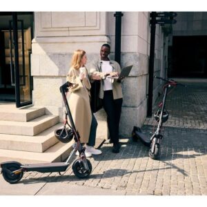 Elektricni Trotinet SEGWAY NINEBOT F3 PRO E