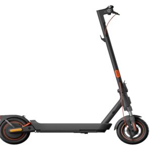 Elektricni Trotinet XIAOMI 5 Max 400W/25kmh/70km/120kg/crna