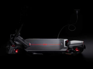 Elekticni Trotinet SEGWAY NINEBOT MAX G3 I